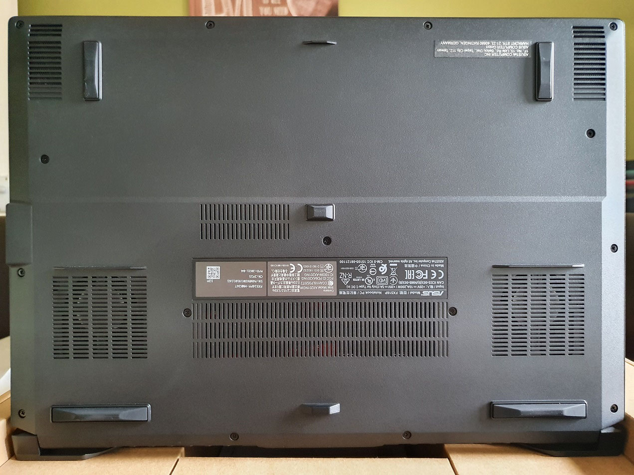 Asus tuf dash 15 spód