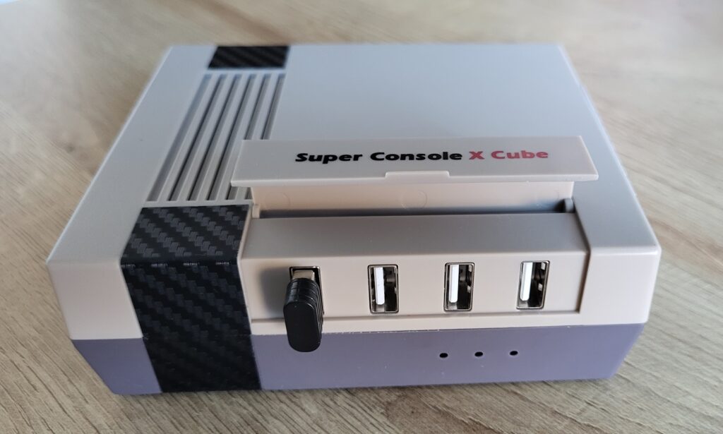 Konsola super console x cube